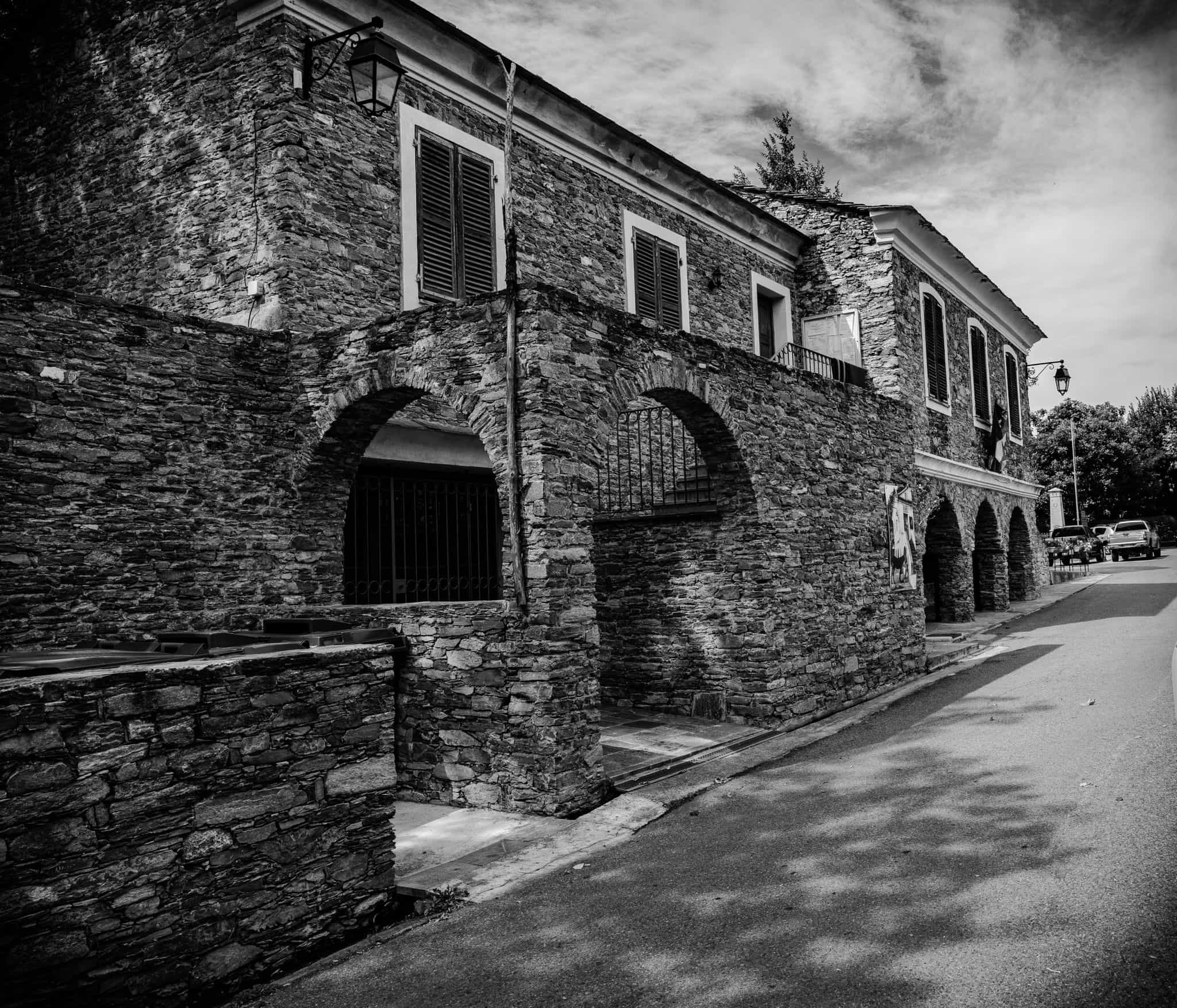Entrée du village de Penta